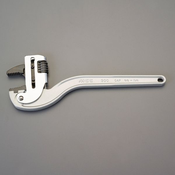 エスコ ESCO 17-43mm/300mm コーナーパイプレンチ(薄型) EA546DK-30 WO店の通販は