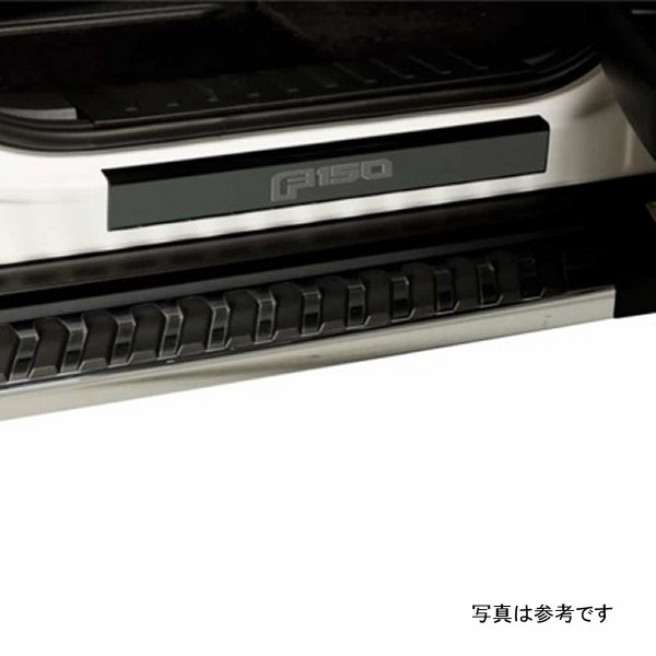 Putco 15年-20年 フォード F-150 - Regular Cab &amp;amp; SuperCab w/ F-150 Etching (2pcs) ブラック Platinum Door Sill PUT95145BPFD WO店