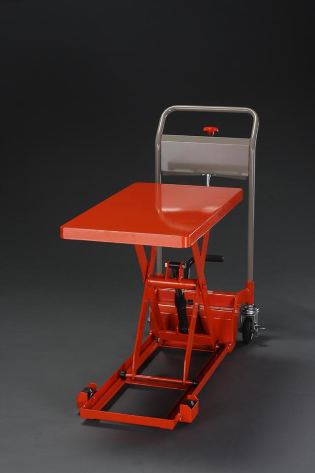 エスコ ESCO 500x 800mm/200kg テーブルリフト(低床式) EA520XA-42A WO店の通販は