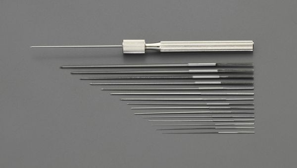 エスコ ESCO 0.33-2.0mm 精密リーマー(差換式) EA824DA-16 WO店の通販は 13,976円