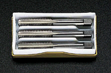 エスコ ESCO M12 x1.75 ハンドタップ３本組 HSS EA829EG-12 WO店