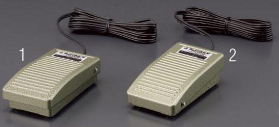 エスコ ESCO AC250V 1a 2連フットスイッチ 小型機器用 EA940FB-4 WO店の通販は