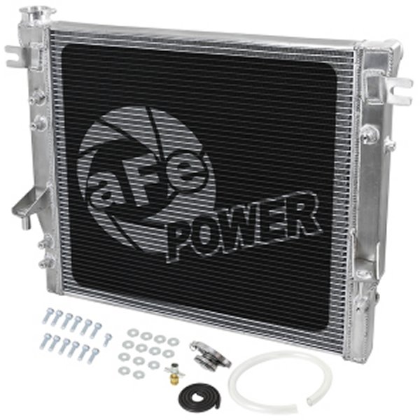 aFe BladeRunner Streetシリーズ Tube & Fin Aluminum Radiator 07-18 Jeep ラングラー (JK) V6-3.6L/3.8L afe46-52001 WO店