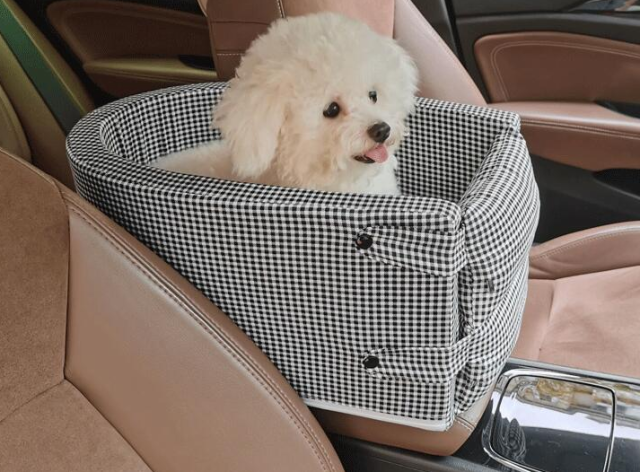 犬ベッド 車載 即納！肘掛け アームレスト ペットソファー カー用品 車 ドライブベッド いぬ ドライブ用品 旅行 お出かけ 6kの通販はau PAY  マーケット turecolor