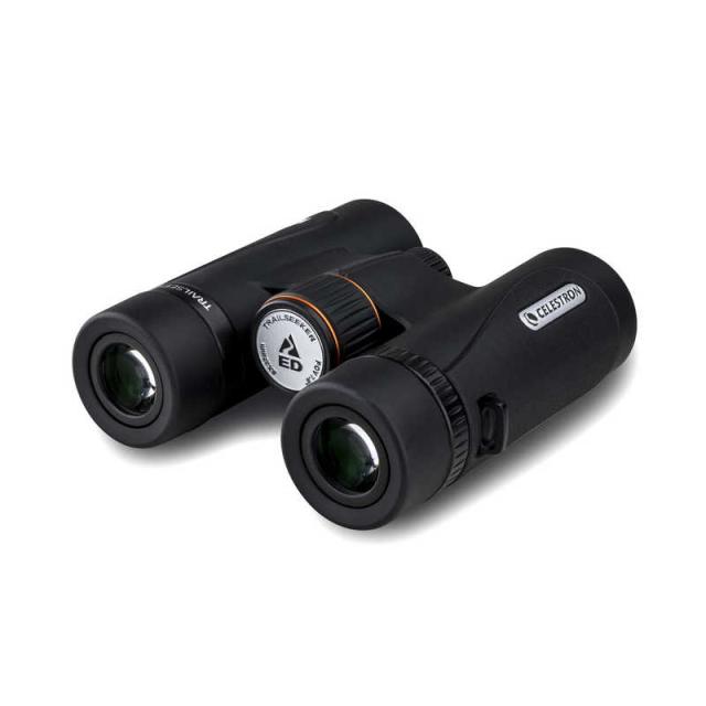 セレストロン社　TrailSeeker ED 8x32mm ダハプリズム双眼鏡 ［8倍］ ブラック　CE-BBTS-71401_1