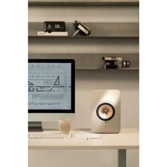 KEF　WiFiスピーカー ［ハイレゾ対応 / Bluetooth対応 / Wi-Fi対応］ SAND SHELL　LS50W II SAND SHELL_11