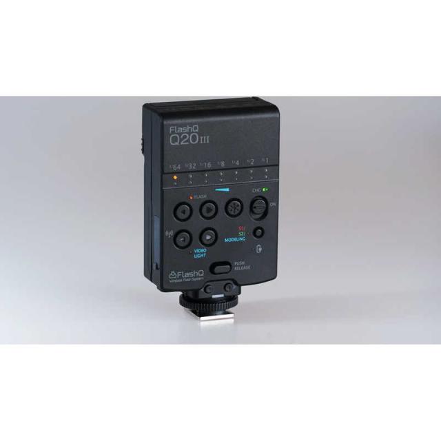 LIGHTPIXLABS　Q20III ワイヤレス対応クリップオンストロボ　フラッシュQ_9