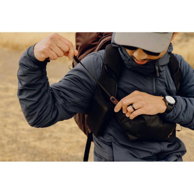 PEAKDESIGN　アウトドア バックパック 25L エクリプス　BABP-25-EP-1の通販は