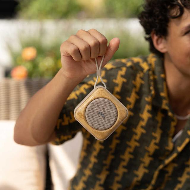 HOUSEOFMARLEY　ワイヤレススピーカー ［防水 / Bluetooth対応］ クリーム　EM ROOTS CE_4