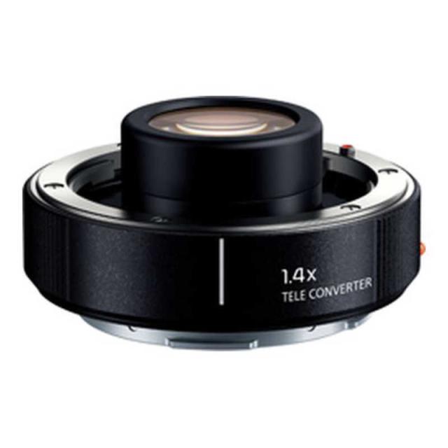 ペンタックスMZ-SバッテリーグリップBG-10とワイヤレスレリーズ付