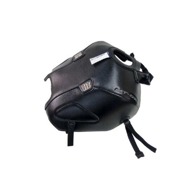 バグスター　タンクカバー MT-09 21-22 ブラック　1802U