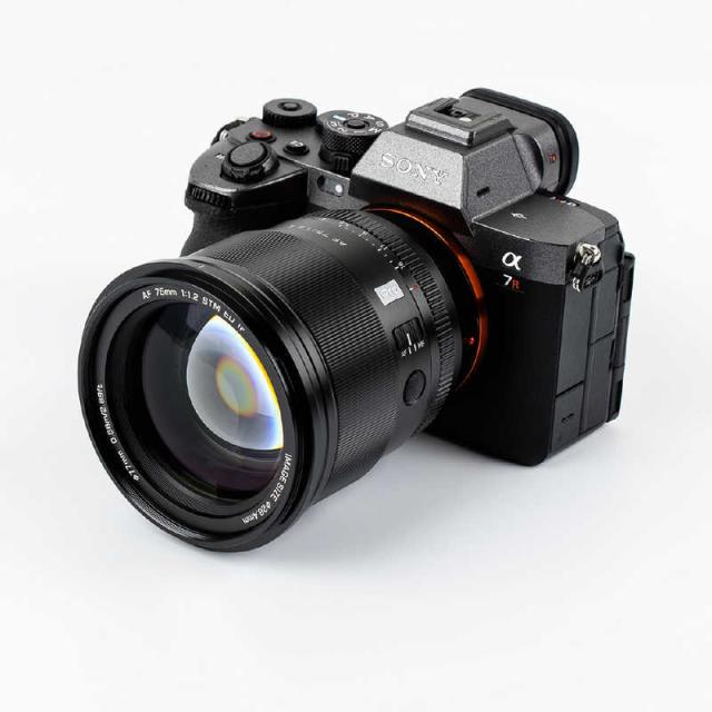 VILTROX カメラレンズ Viltrox AF 75mm F1.2 PRO ソニーEマウント