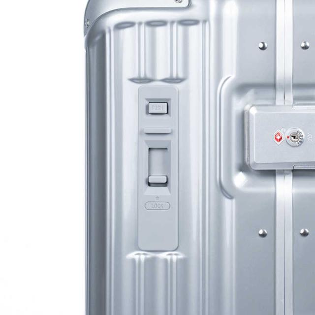 A.L.I スーツケース フレームタイプ 宿泊目安：7〜9日間 070L 前輪