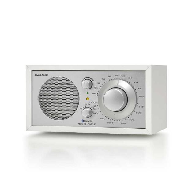 TIVOLIAUDIO　Model One BT｜ AM/ ワイドFM/ Bluetooth テーブルラジオ スピーカー ［Bluetooth対応］ Silver-White　M1BT-1770-JP_1