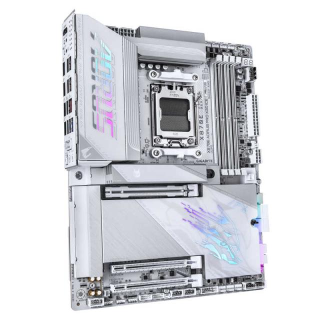 GIGABYTE　X870E AORUS PRO X3D ICE ［ATX］　X870EAPROXICE_1