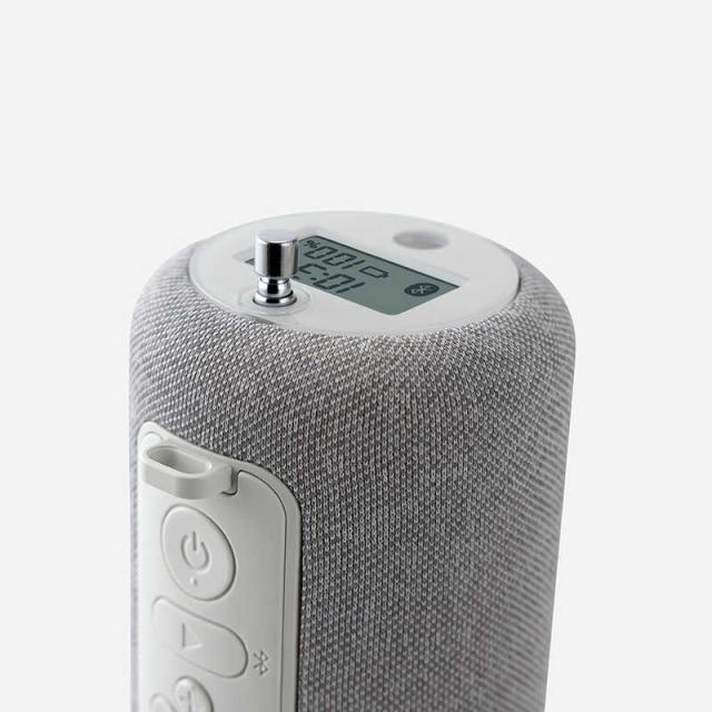 RHYTHM 音楽的リズム CRANKSPEAKER もしもの時も給電、くつろぎのラジオ受信機付き添い人 ［防滴 / Bluetooth相応う］ ともし火薄墨色 9YYA50RH08
