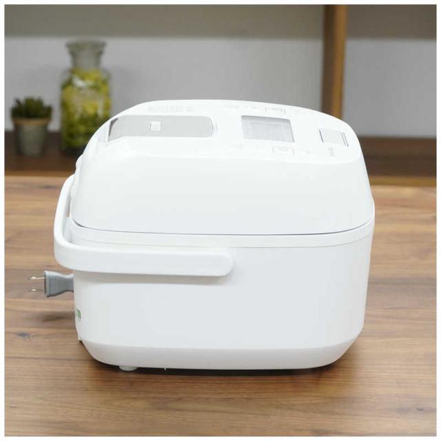 【94】【極美品！】TOSHIBA 炊飯器 RC-6PXV 2024年製 東芝 TOSHIBA 炊飯器 3.5合 圧力IH ホワイト RC-6PXV-Wの通販は