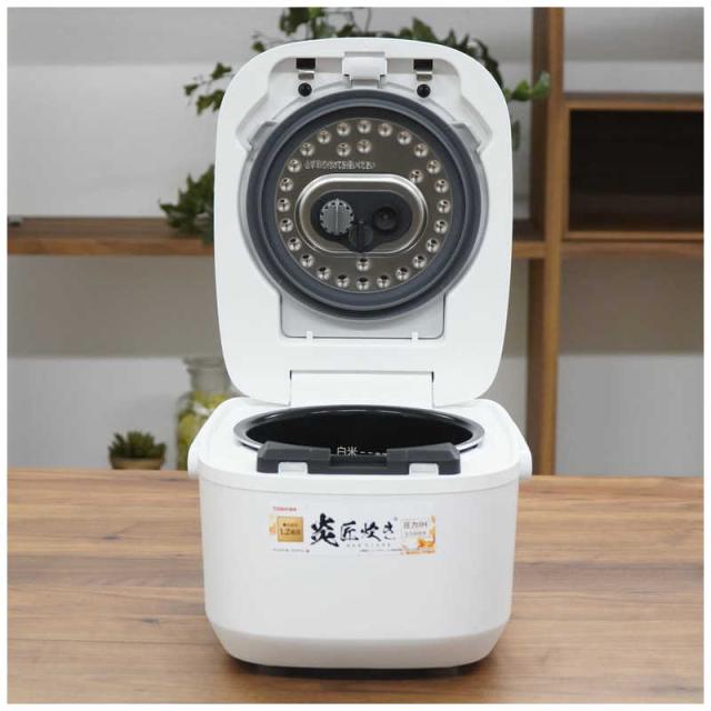 【94】【極美品！】TOSHIBA 炊飯器 RC-6PXV 2024年製 94】【極美品！】TOSHIBA 炊飯器 RC-6PXV 2024年製