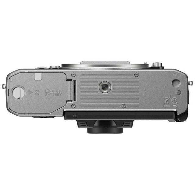 ニコン　Nikon　ミラーレス 一眼 カメラ ボディ　Z fc ボディ シルバー_9