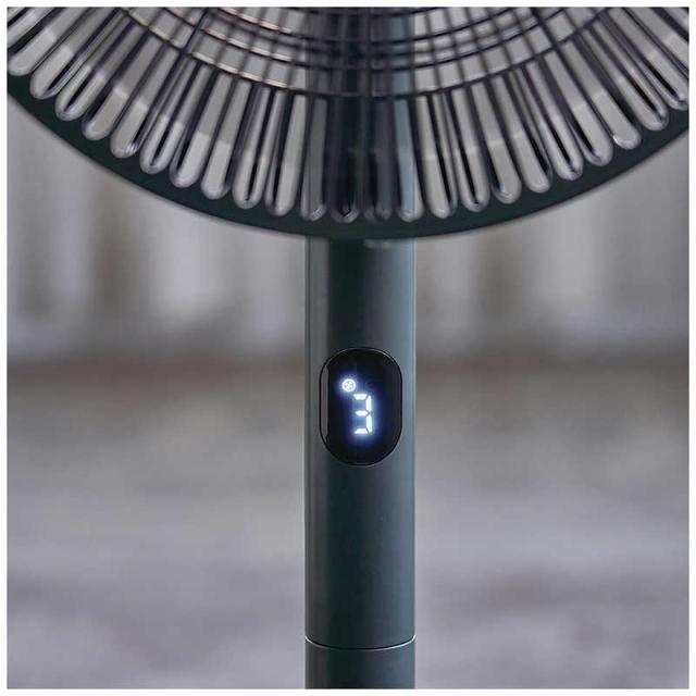 アピックス　扇風機 DCモーター搭載 (省エネタイプ) 自動首振り機能あり ソーラーパワー リモコン付き -GY　AEF-900R