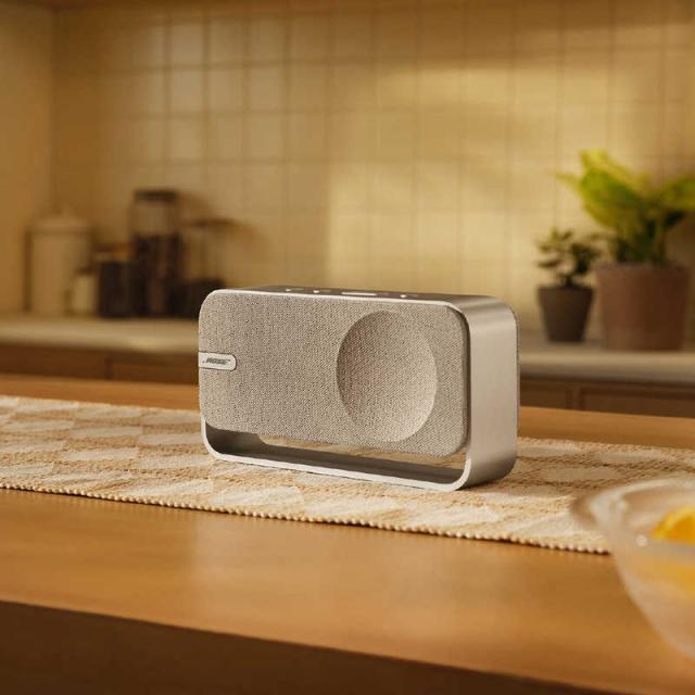 BOSE　ブルートゥーススピーカー Bose SoundLink [ Bluetooth 対応 ] LIGHT SILVER　SoundLink Home Bluetooth Speaker_4