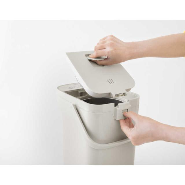 ピーコック　早沸きポット 3.0L ［3.0L］ アッシュホワイト　WMR-30