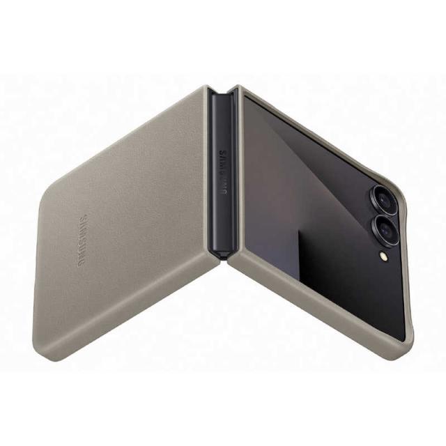 SAMSUNG　Galaxy Z Flip7 Kindsuit Case/Taupe　EFVF766PJEGJP_1