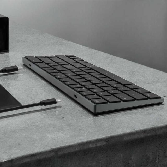 MISTEL キーボード Barocco AIRONE RGB(タクタイル・英語配列