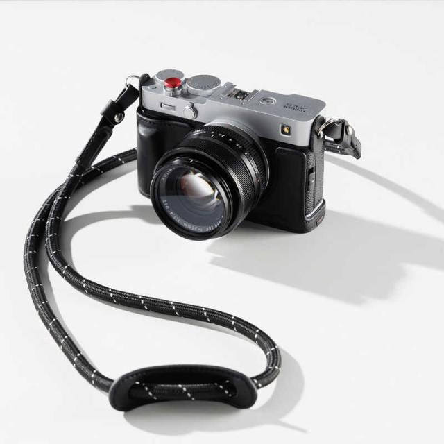SMALLRIG　FUJIFILM X-E5用レザーケースキット ブラック　SR5450