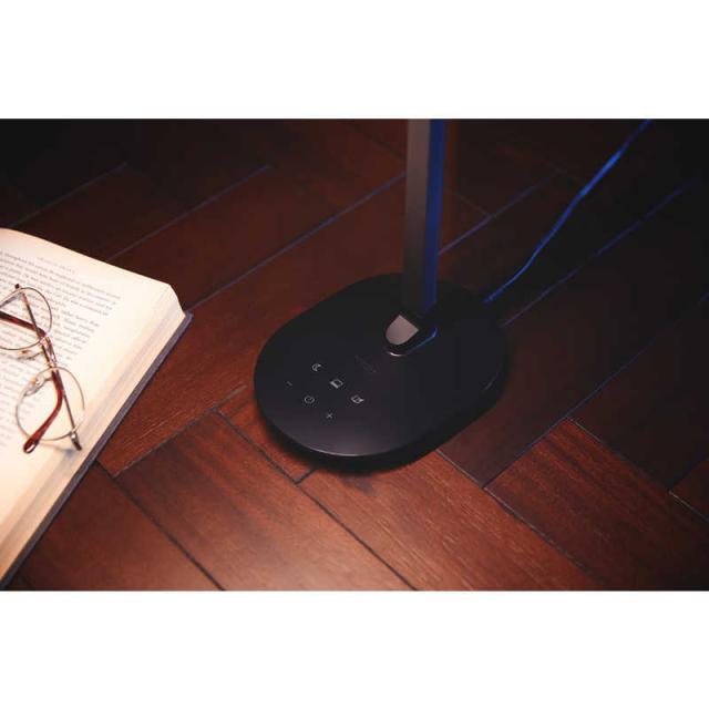 フィリップス　PHILIPS　LEDスタンドライト ［LED /昼光色〜電球色］　DSK610_11