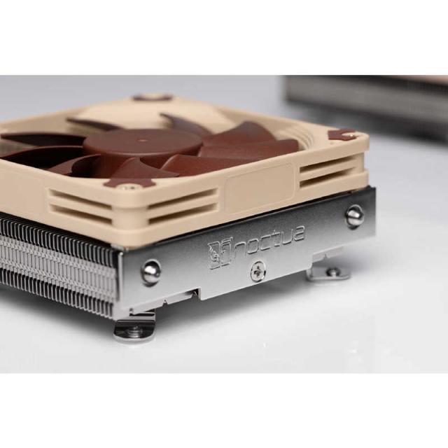 新品未使用　noctua NH-L9i-17xx CPUファン Amazon.co.jp: Noctua NH-L9i-17xx, Intel LGA1700/LGA1851対応