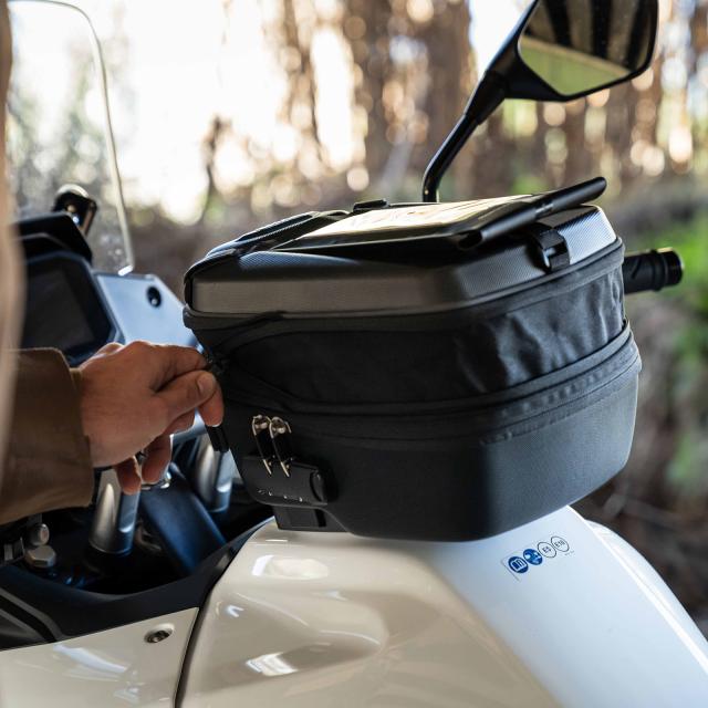 SHAD E091CL クリックシステムタンクバッグ 集まる 5L ダブルロック SHAD E091CL クリックシステムタンクバッグ 集まる 5L ダブルロック