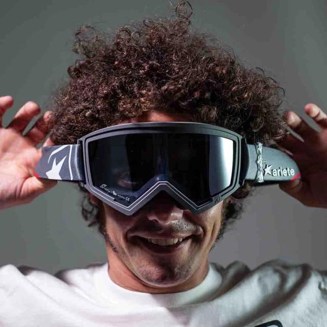 ariete PURAVIDA VIDA ゴーグル グレー/シルバー レンズ ピンなし オフロードゴーグル バイク ariete PURAVIDA VIDA ゴーグル グレー/シルバー レンズ ピンなし オフロードゴーグル バイク