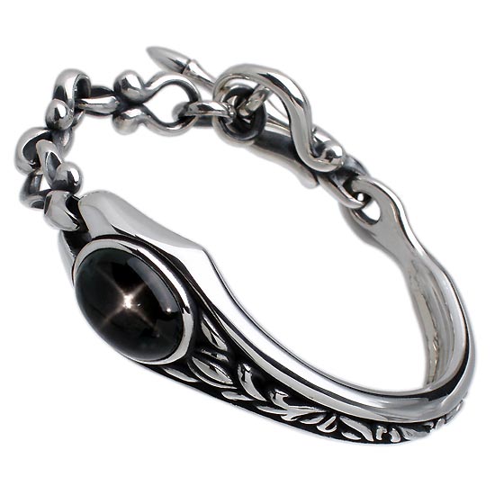 シルバー ブラック バングル クラスプ式 シルバー ブラック バングル クラスプ式 迫力 🔶 デザイン シルバー