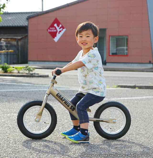 ペダルなし自転車 12インチ エアータイヤ 全3色 子供用 自転車 おしゃれ 送料無料 ランニングバイクジャパン 大会公認 の通販はau Pay マーケット 自転車通販 スマートファクトリー