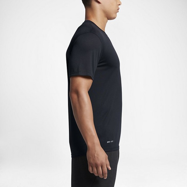 Tシャツ 半袖 メンズ ナイキ NIKE DRI-FIT レジェンド S/S TEE スポーツウェア 自宅トレーニング ジム ランニング 男性用  半袖シャツ 黒 ｜au PAY マーケット