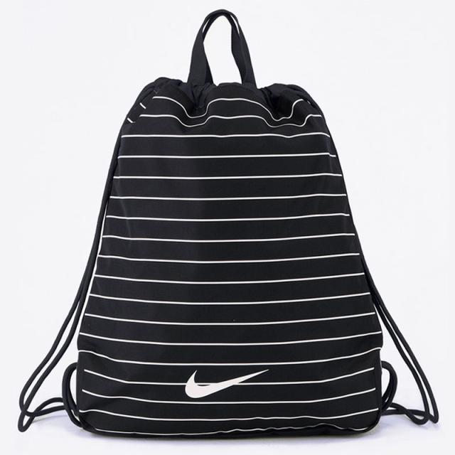 プールバッグ キッズ ジュニア ガールズ 女の子 子ども ナイキ Nike Girls ドローストリング スイムバッグ 10l 巾着タイプ ナップサック の通販はau Pay マーケット Apworld