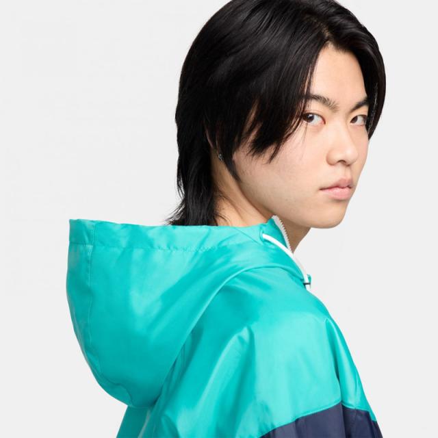 ナイキ ランニング シェルジャケット NIKE(ナイキ)＞エッセンシャル ウィメンズ ランニングジャケット