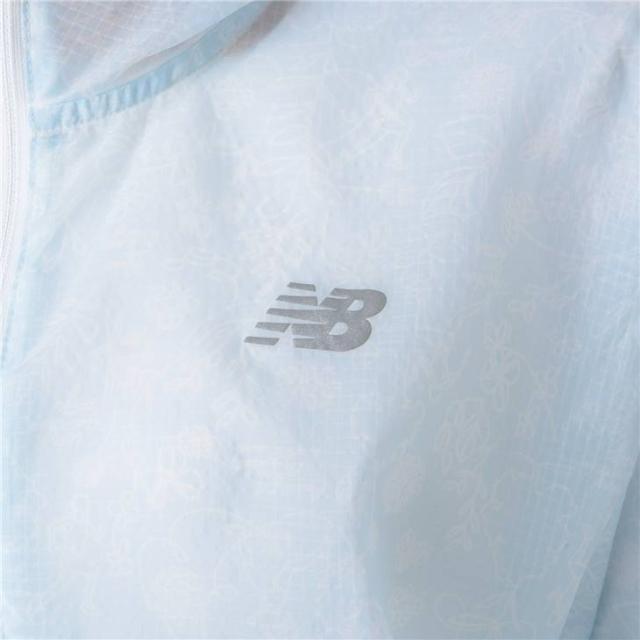 ニューバランス ウィンドブレーカー レディース Newbalance スペシャルエディションジャケット 薄手 総柄 ランニングウェア マラソン レース アウター はっ水 透け感 女性用 スポーツウェア ウインドブレーカー 水色 服 ブランド アパレル/AWJ4109Y-QRR_3
