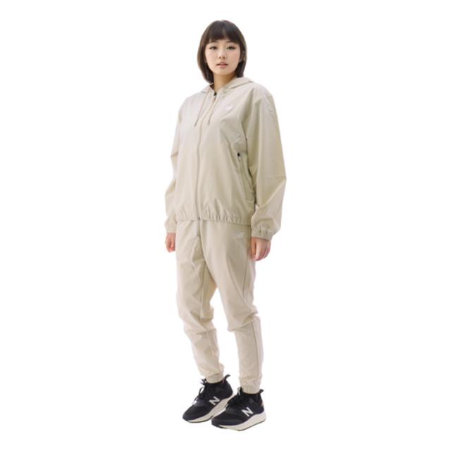 ニューバランス ウィンドブレーカー レディース 上下 Newbalance ストレッチウーブン フーディジャケット ロングパンツ セットアップ 吸汗速乾 ベージュ トレーニング スポーツウェア 女性用 ウインドブレーカー 上下組 服 ブランド アパレル/AWJ51503-AWP51108TWF