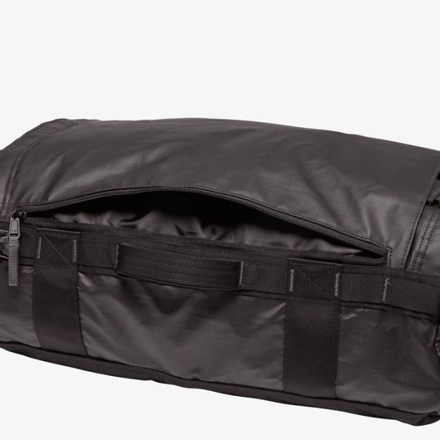 ザ・ノース・フェイス ダッフルバッグ 31L ボストンバッグ THE NORTH FACE ベースキャンプ ボイジャーライト｜トラベル用 中型バッグ 多機能 リュック 手持ち 鞄 ユニセックス トラベルバッグ 旅行 かばん ポケッタブル ナイロン ブランド カバン USA企画/NM82380_10