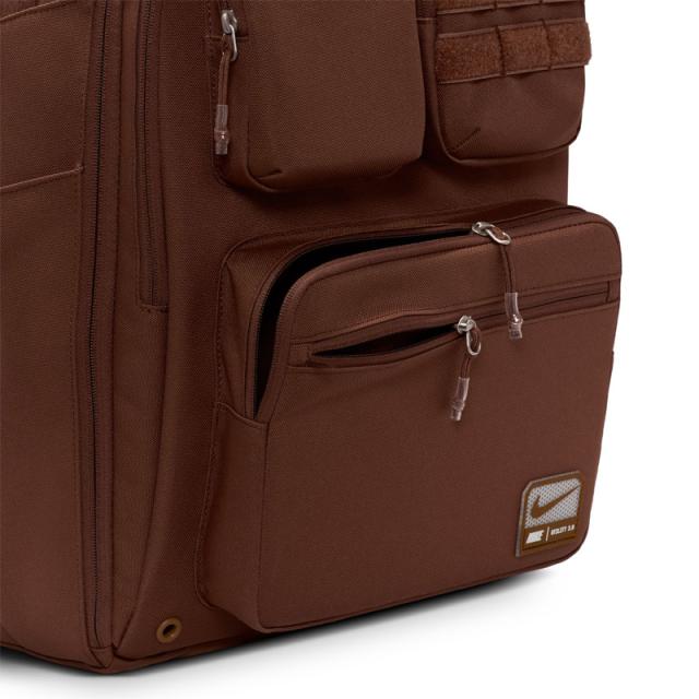 ナイキ リュックサック 約33L メンズ レディース NIKE ユーティリティ