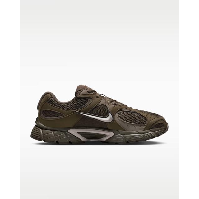ナイキ スニーカー メンズシューズ NIKE V5 RNR ローカット シューズ スポーティ 男性 レトロランスタイル Y2K メンズ靴 メンズスニーカー メンズ靴 運動靴 紳士靴 オリーブ色 グリーン スポカジ スポーツMIX ナイキ靴 ブランド nike くつ/II6292-200_3