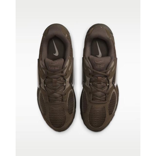 ナイキ スニーカー メンズシューズ NIKE V5 RNR ローカット シューズ スポーティ 男性 レトロランスタイル Y2K メンズ靴 メンズスニーカー メンズ靴 運動靴 紳士靴 オリーブ色 グリーン スポカジ スポーツMIX ナイキ靴 ブランド nike くつ/II6292-200_4