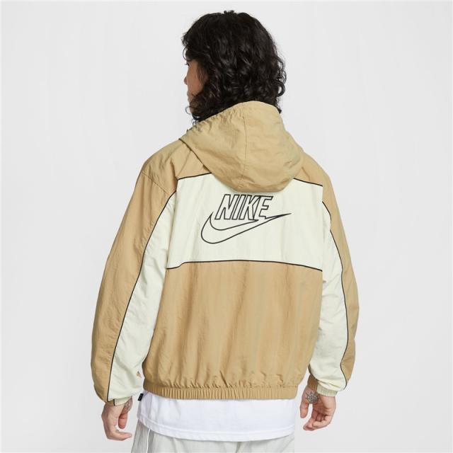 ナイキ ウィンドブレーカー メンズ NIKE クラブ フーデッド ジャケット スポーツウェア アウター 男性 ウィンドジャケット スポーティ パーカージャケット ウインドブレイカー ジャンバー ナイロン 上着 ベージュ ブランド アパレル/HJ2013-298_1