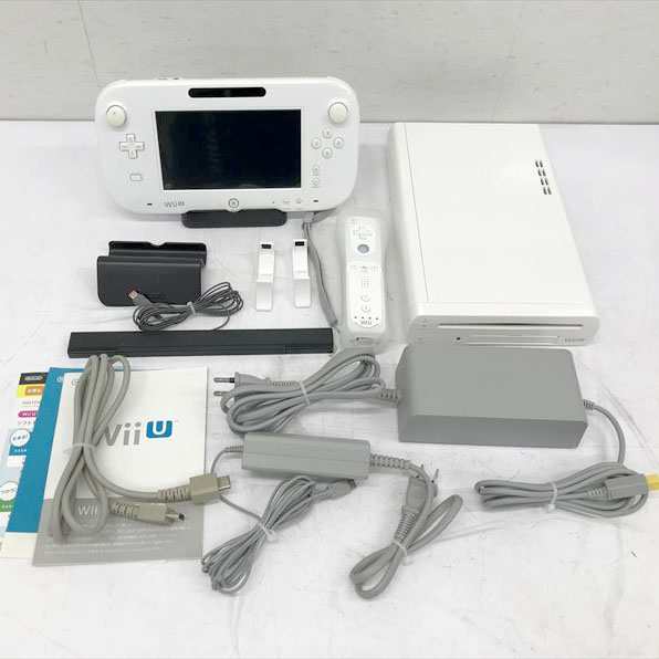 B7488YO ◇1220_9凹【美品】Wii U すぐに遊べる スポーツプレミアム ...