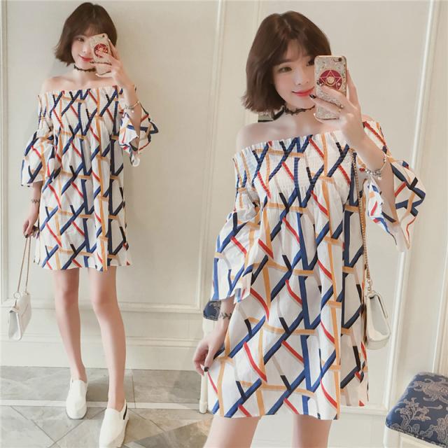マタニティ ワンピース マタニティウエア ワンピース ミニ 幾何学プリント フリル 七分袖 オフショルダー オフショルワンピ トランペットの通販はau Pay マーケット マタニティウエア 専門店 Fairy Shop