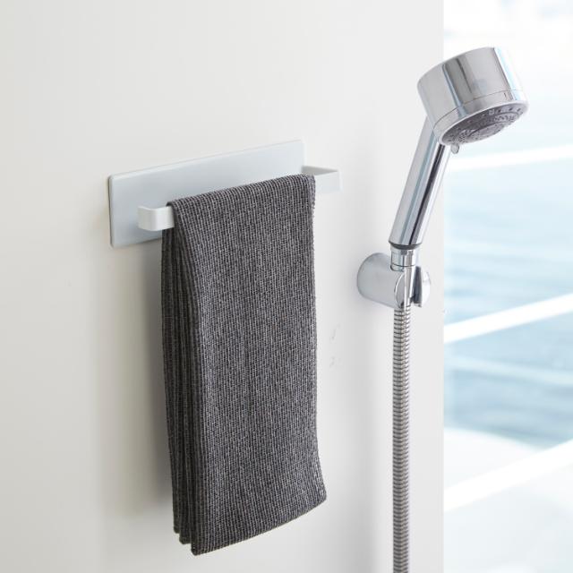 マグネットバスルームタオルハンガー タワー ハンガー タオル掛け ふきん掛け キッチン ホの通販はau Pay マーケット すまいのコンビニ