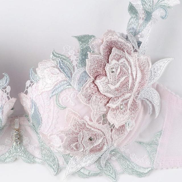 サルート Salute ブラジャー プッシュアップブラ 3/4 DEFカップ 下着