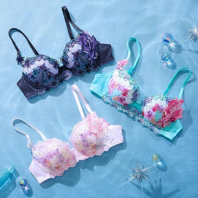 限定値下 完売 サルート ビバライン 70G ブラジャーG70＆Mショーツセット ワコール サルート 70グループ 70G VIVA LINE ブラジャー DEF